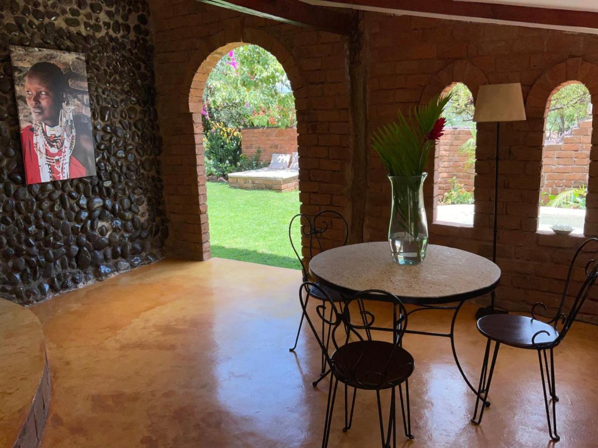 Pink Flamingo Boutique Hotel Moshi Dış mekan fotoğraf