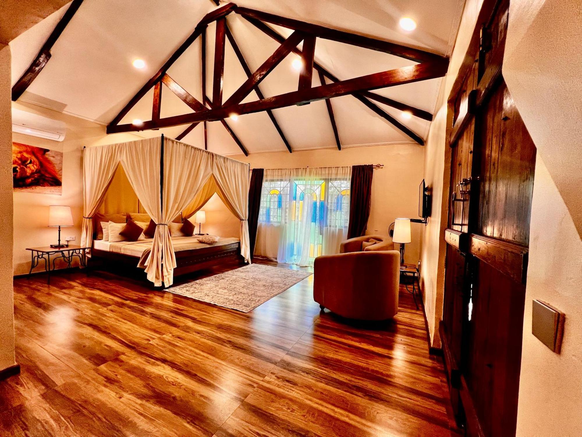 Pink Flamingo Boutique Hotel Moshi Dış mekan fotoğraf