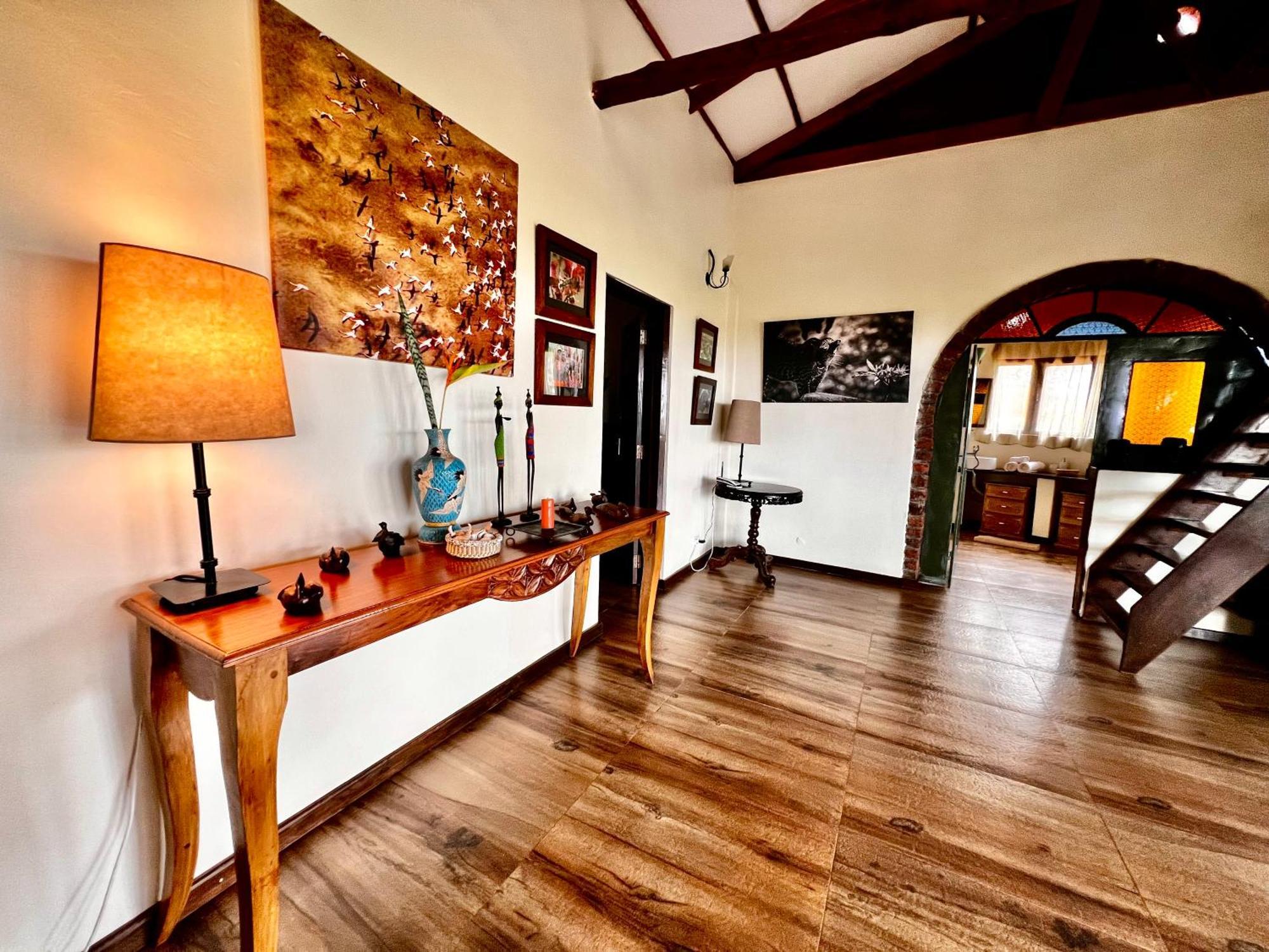 Pink Flamingo Boutique Hotel Moshi Dış mekan fotoğraf