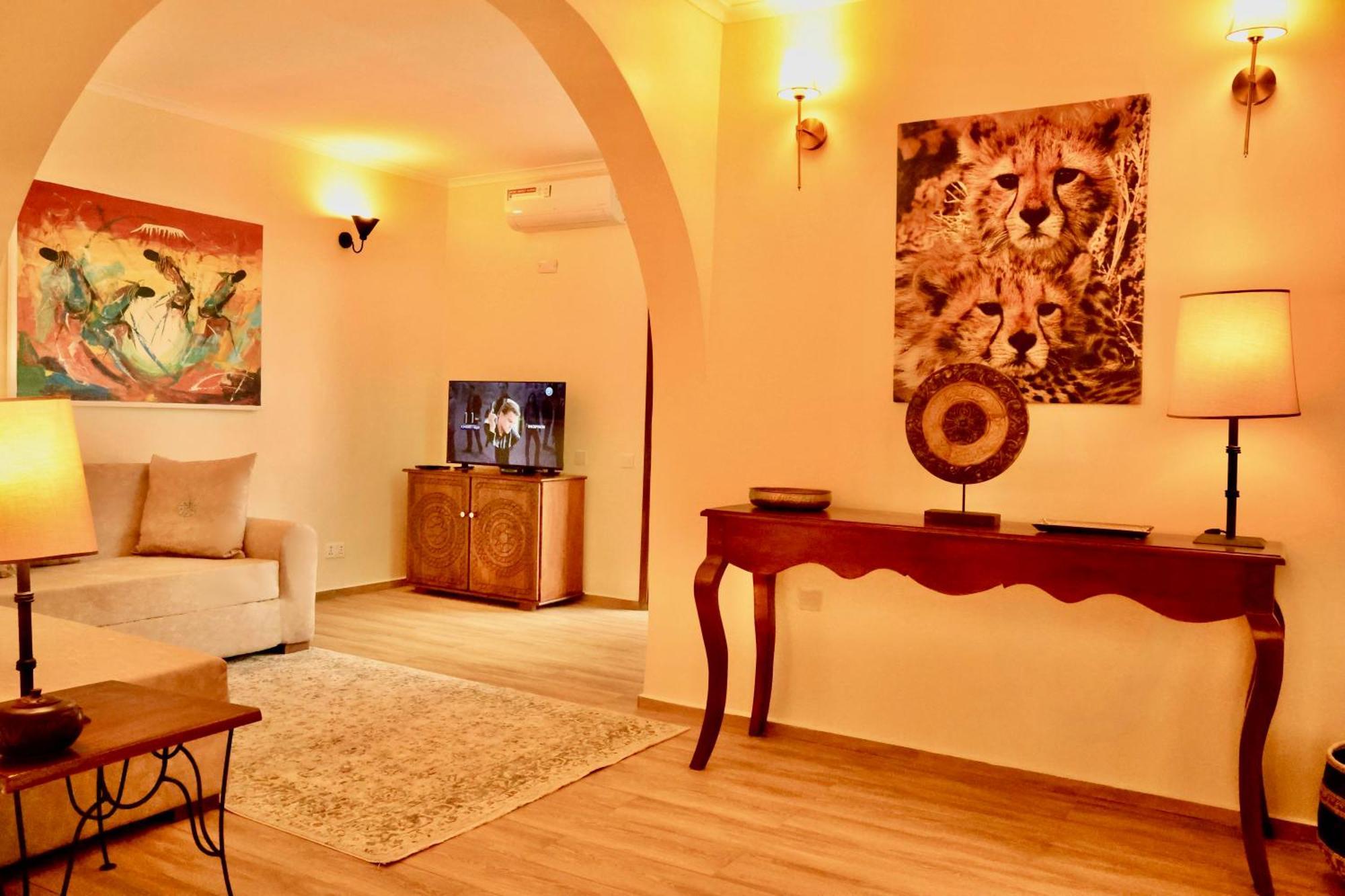 Pink Flamingo Boutique Hotel Moshi Dış mekan fotoğraf