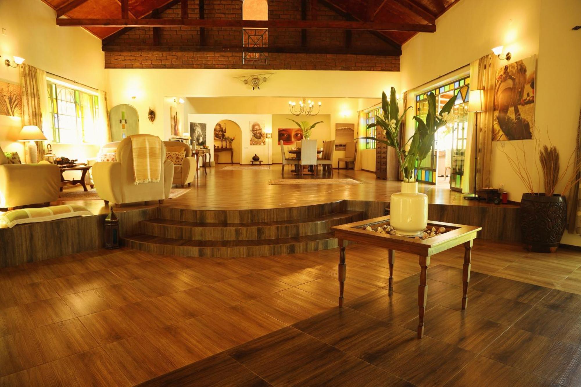 Pink Flamingo Boutique Hotel Moshi Dış mekan fotoğraf